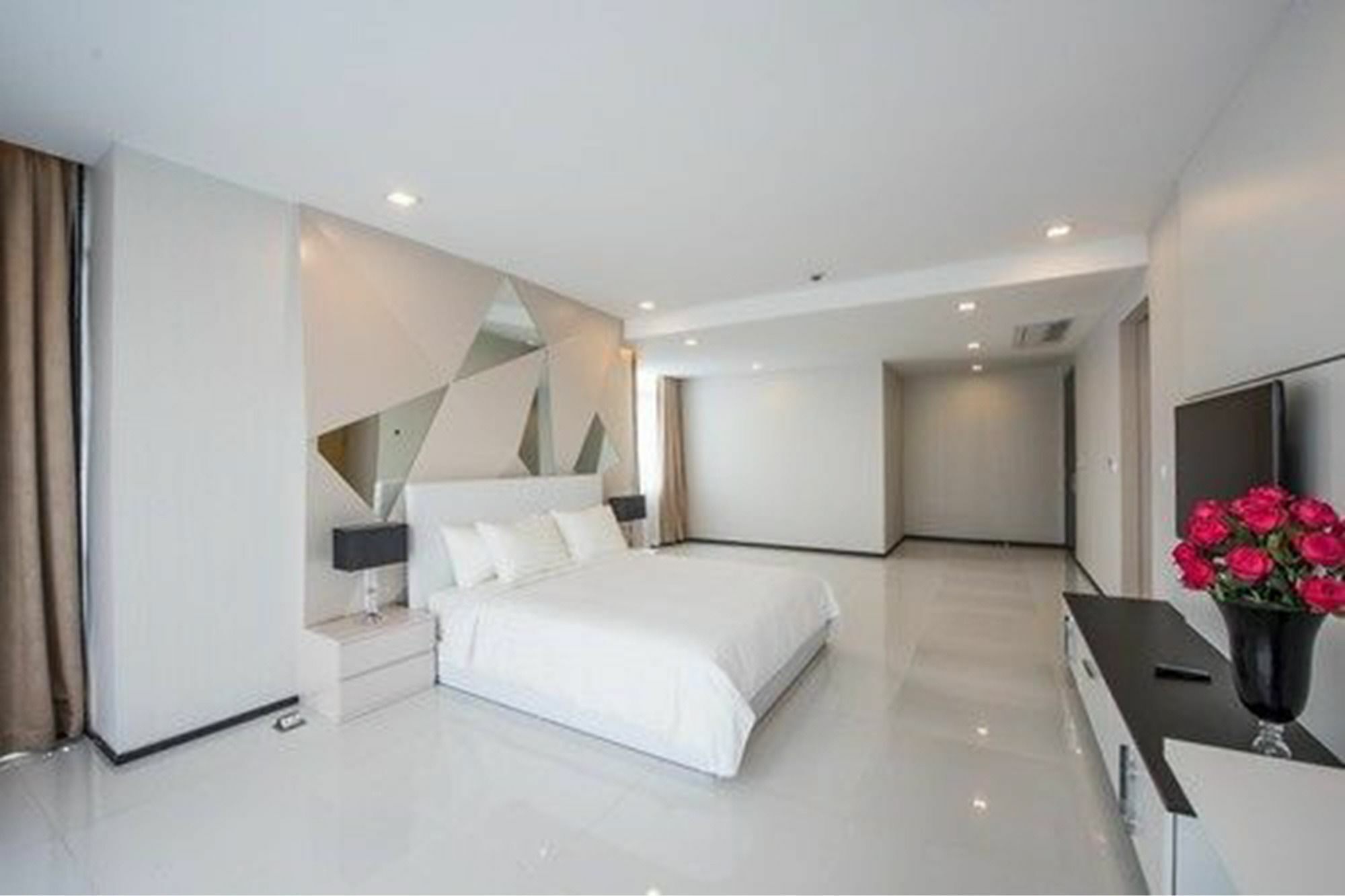 Maline Exclusive Serviced Apartments พนมเปญ ภายนอก รูปภาพ